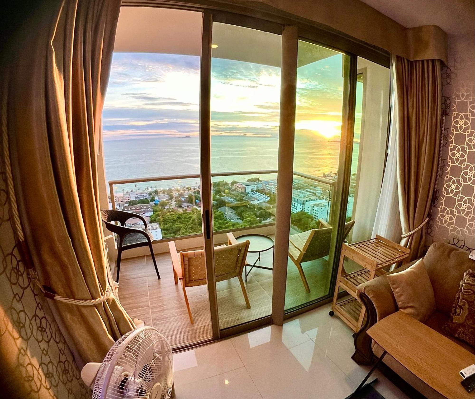 Luxsl Luxury Style Of Life 6 Lägenhet Jomtien Beach Exteriör bild
